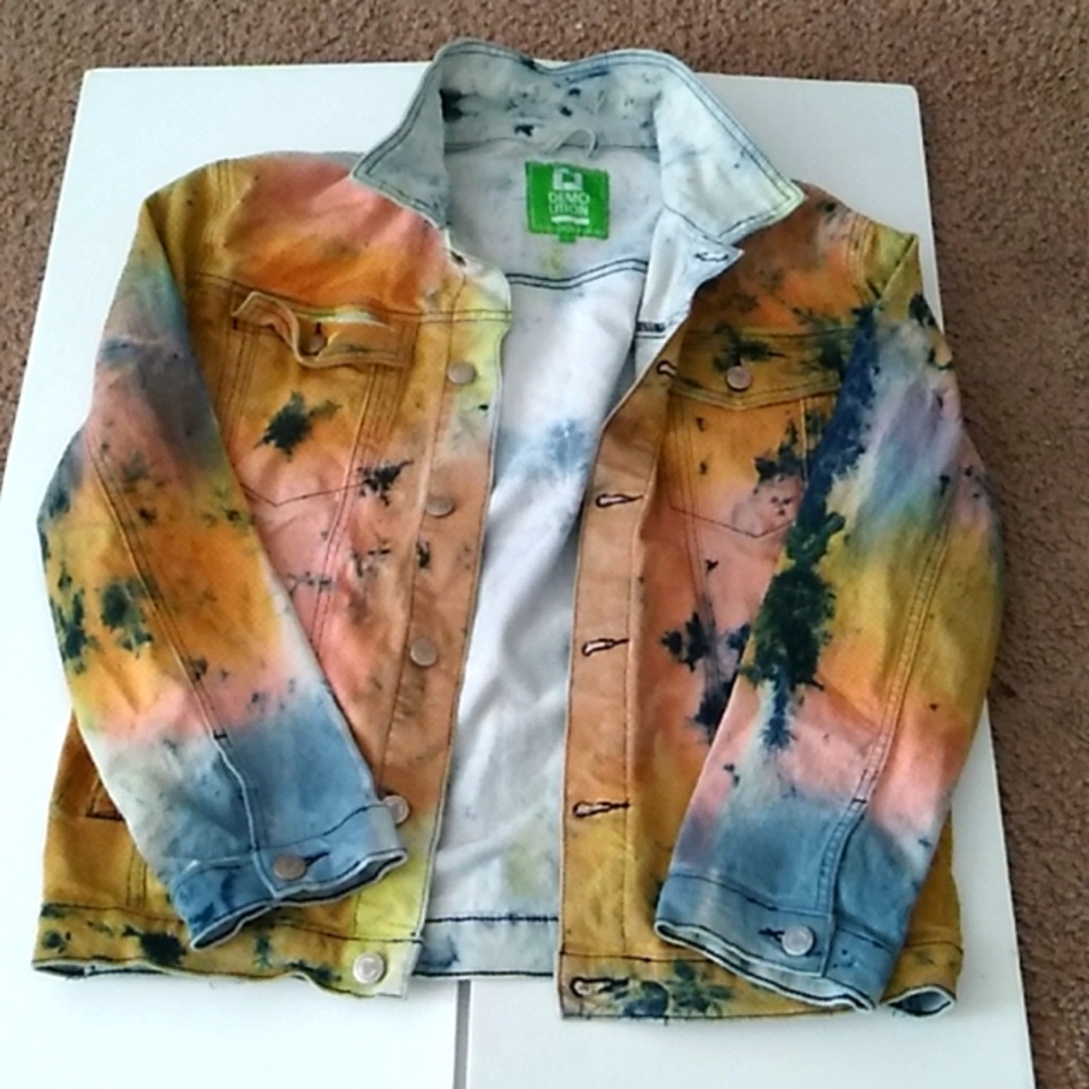 DEMOLITION SPLATTER PAiNT Denim Jacket Size L
